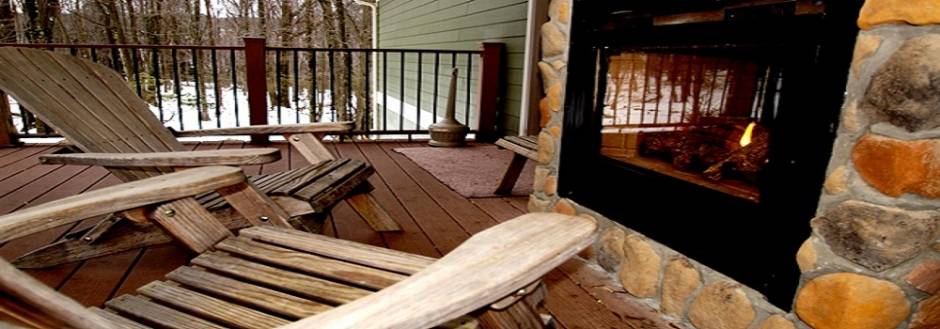 Come Play and Enjoy Poconos Snow Activities!