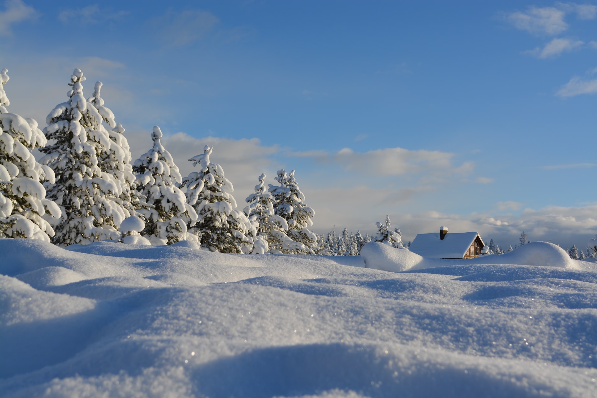 winter vacation cabins in the Poconos