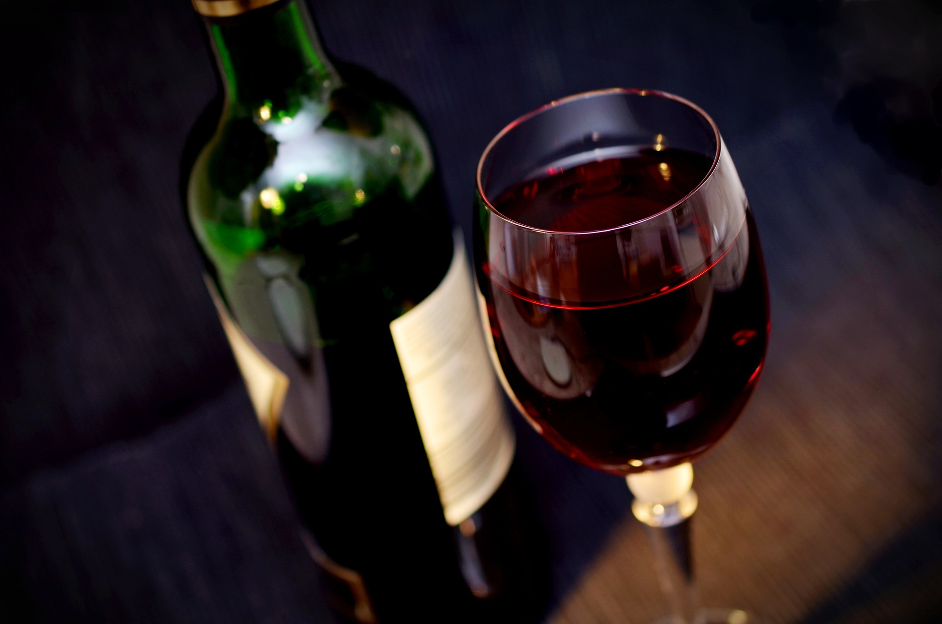 Enjoy a wine festival on your list of events this spring in Lake Harmony