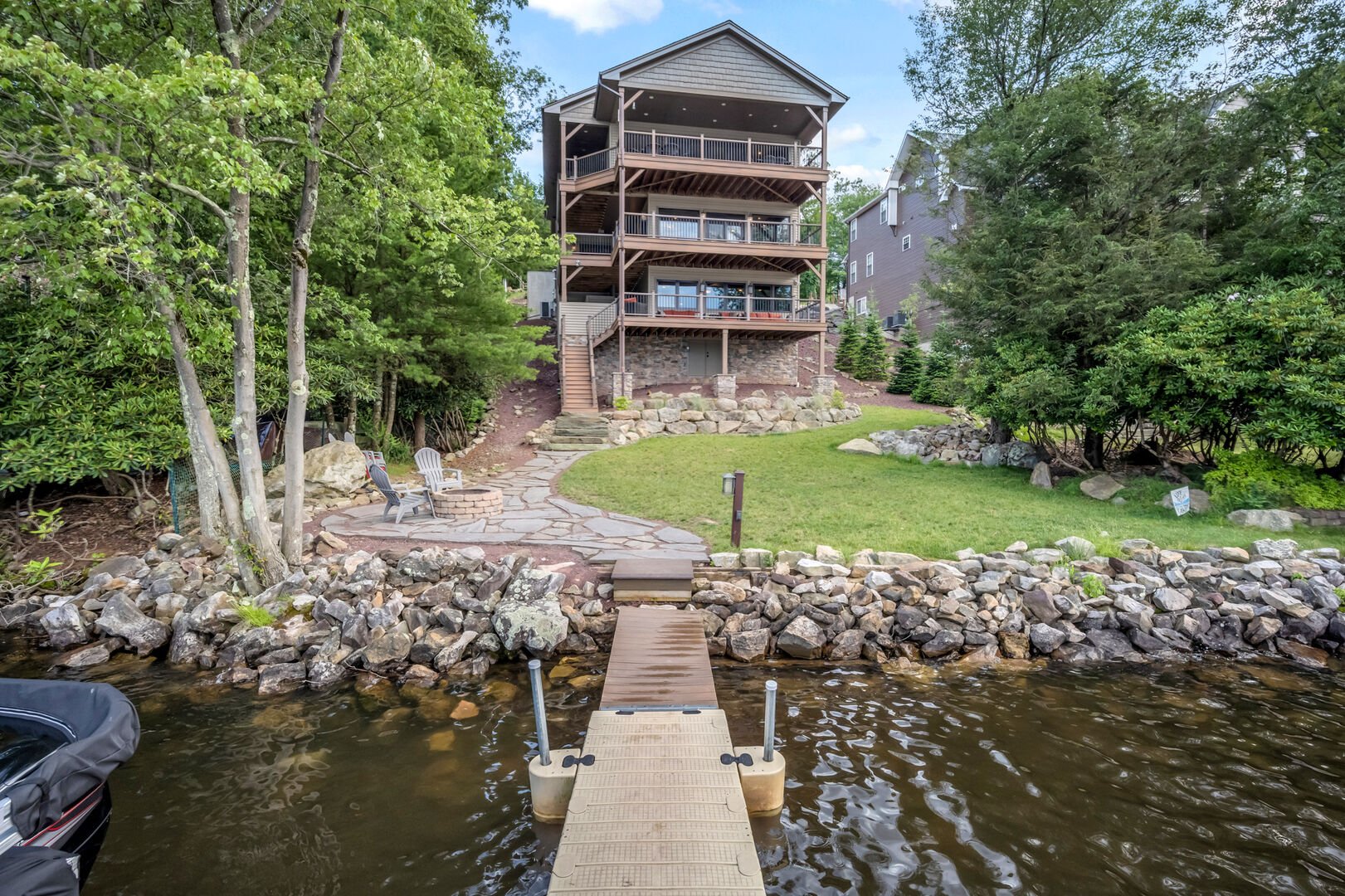 Poconos Luxury Cabin